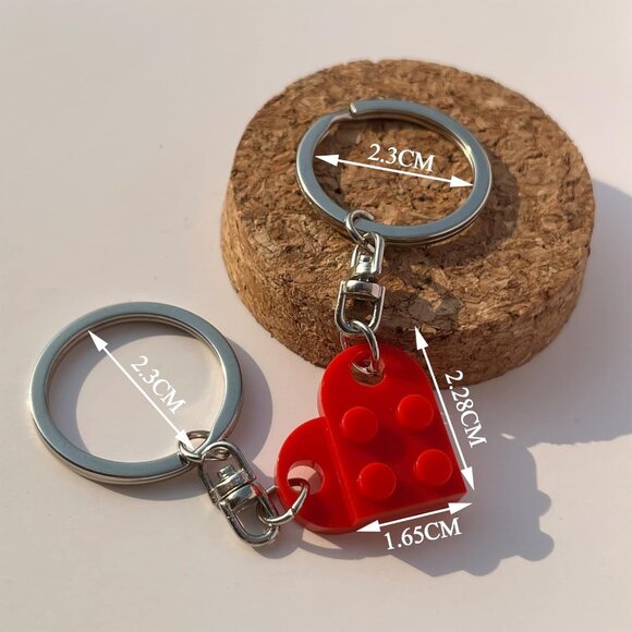 🆕 Men Red Brick Heart Keychain Couples Girlfriend Matching Exquisite Ornaments - Picture 2 of 9